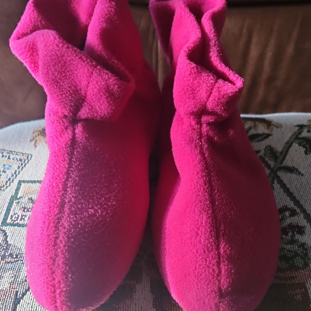 Cozy Pink Fleece Slippers